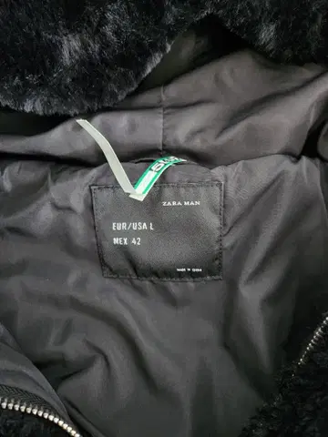ZARA MAN 블랙 플리스 자켓 L 사이즈