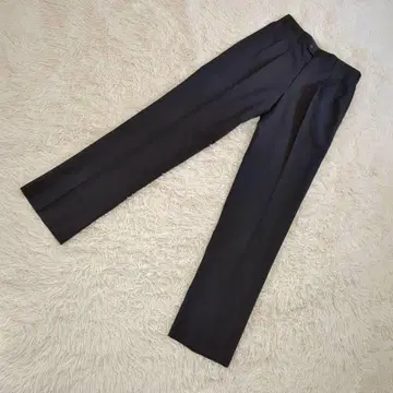 sensibility 핀스트라이프 슬랙스 시로세트 가공 밑단 미처리