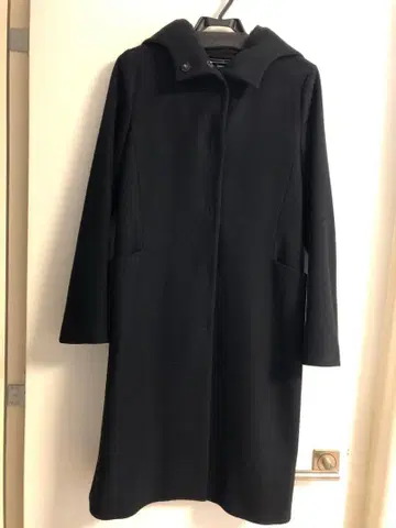 띠어리 후드 부착 롱 코트 블랙 울 100%