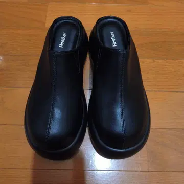 Heather 블랙 뮬 볼륨 밑창