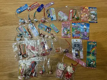 지역 한정 키티 매듭 스트랩 30개 묶음 판매