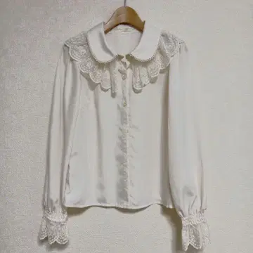 Melody Becket 레이스 옷깃 아이보리 셔츠