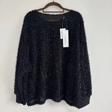 [ 새상품 ] Human 2nd Occasion 블랙 디자인 상의