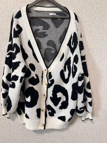 GYDA 니트 가디건