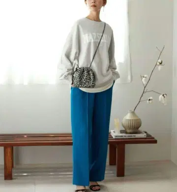 SLOB: iENA MARSEILLE 로고 맨투맨 그레이