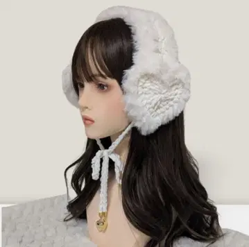 핸드메이드 이어마프 귀도리 화이트 귀마개 니트 y2k 그런지