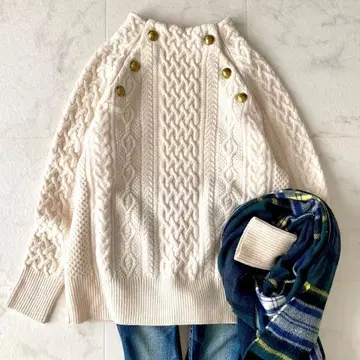 새상품급 프레임워크 해밀턴 아란 케이블 니트 골드 버튼 아이보리
