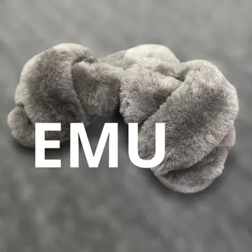 새상품급 EMU 그레이 무스탕 샌들 24
