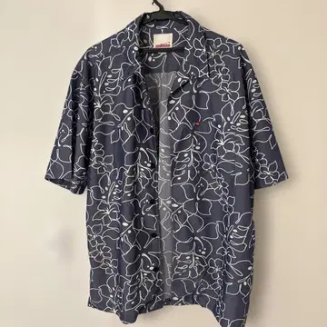 Quiksilver 네이비 플라워 프린트 반팔 하와이안 셔츠