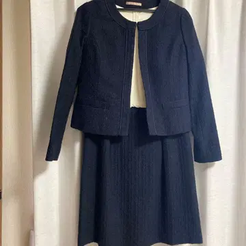 Natural Beauty Basic 네이비 정장 세트