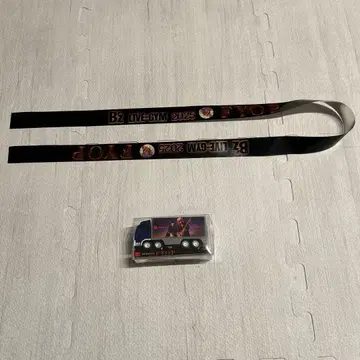 B'z LIVE-GYM 2025 FYOP 투어 트럭 은색 테이프