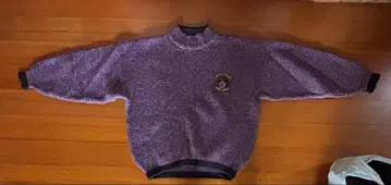 보라색 하이넥 니트 스웨터