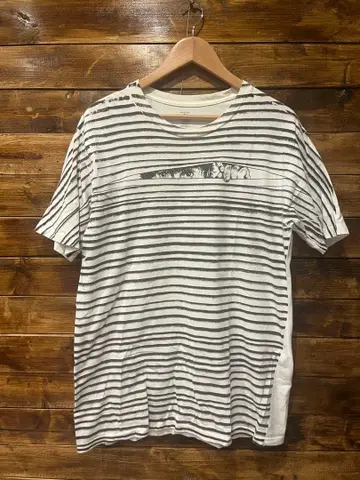 더 소스 스트라이프 패턴 티셔츠 L 사이즈