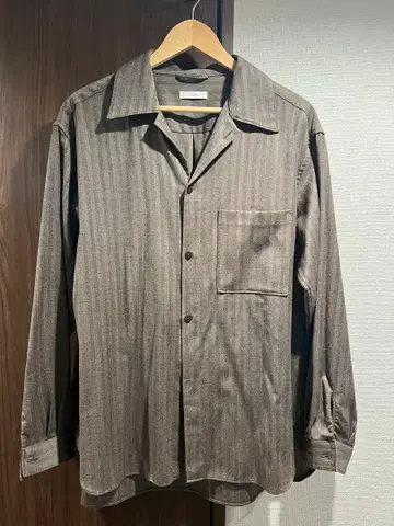 [ LIDNM ] 리드 님 스트라이프 긴팔 셔츠 브라운