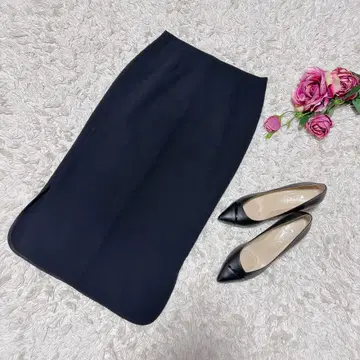 MUSE 무릎 기장 타이트 스커트 블랙 XS