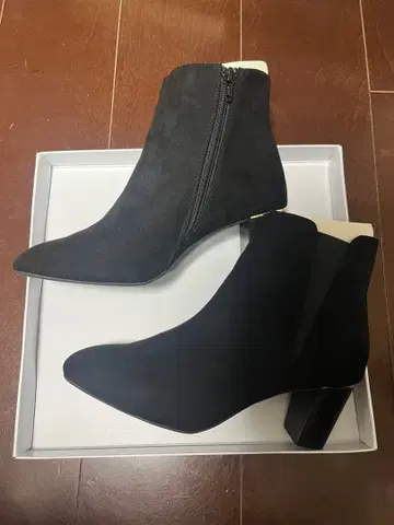 PLST 플라스테 블랙 스웨이드 사이드 고어 부츠