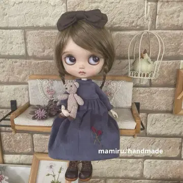 네오 브라이스 아웃핏 제비꽃색 들꽃 자수 코듀로이 원피스