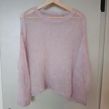 jena 비침이 있는 얇은 핑크색 긴팔 니트