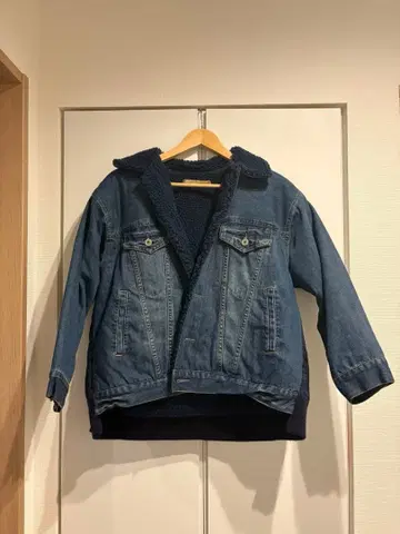 ROSE BUD 로즈버드 보아 데님 자켓