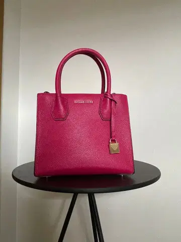 MICHAEL KORS 핑크 핸드백