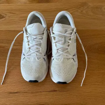 온 ON Cloudsurfer 2 27cm