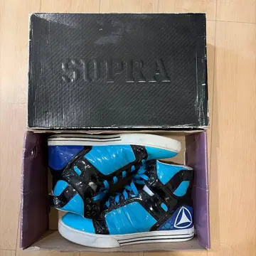 SUPRA 파랑/블랙 하이컷 스니커즈