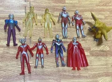 울트라맨 소프트 비닐 피규어 10개