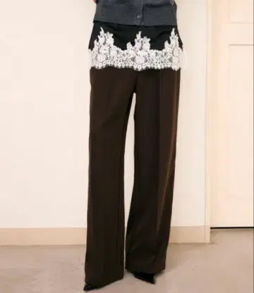 henon. HIGH WAIST TUCK PANTS 브라운 38 새상품급