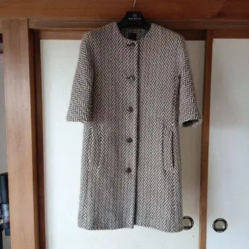 헤링본 무늬 7부 소매 코트