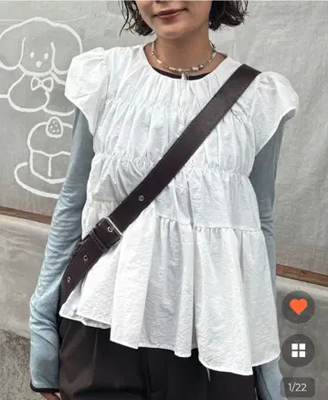 nugu 스모킹 셔링 블라우스