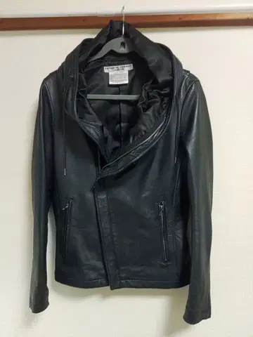 캐서린 햄넷 KATHARINE HAMNETT 가죽 자켓