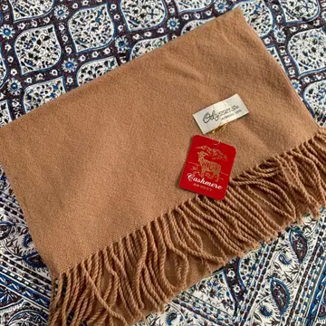 새상품 캐시미어 100% 머플러 카멜