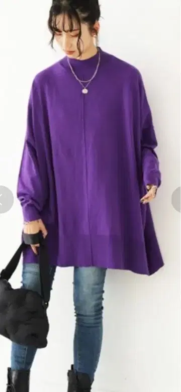 새상품 완판템 안티카 antiqua 하이넥 니트 스웨터 퍼플