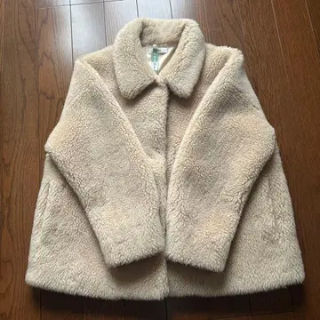 OHGA 무스탕 코트 베이지 S 사이즈 2025AW 클리닝 완료