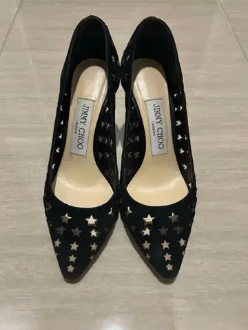 JIMMY CHOO 블랙 스타 별 패턴 펀칭 하이힐 34 1/2