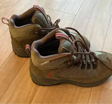 등산화 트레킹 슈즈