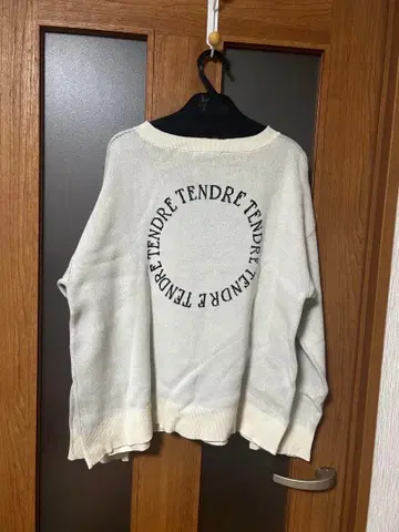 plage les Tendre PEGASUS 로고 니트