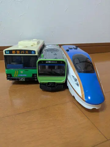 카가야키, 야마노테선, 도쿄 시내버스 사운드 기차 등