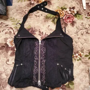 블랙 자수 뷔스티에