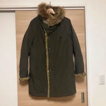 올리브색 모즈 코트 탈부착 가능 후드