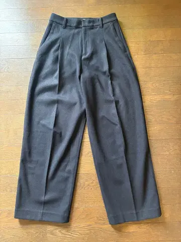 UNIQLO 브러쉬드 저지 턱 와이드 팬츠