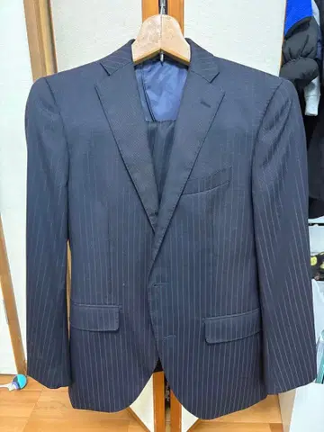 더 슈트 컴퍼니 스트라이프 비즈니스 정장 M