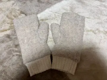 비슈 울 핸드 워머 아이보리