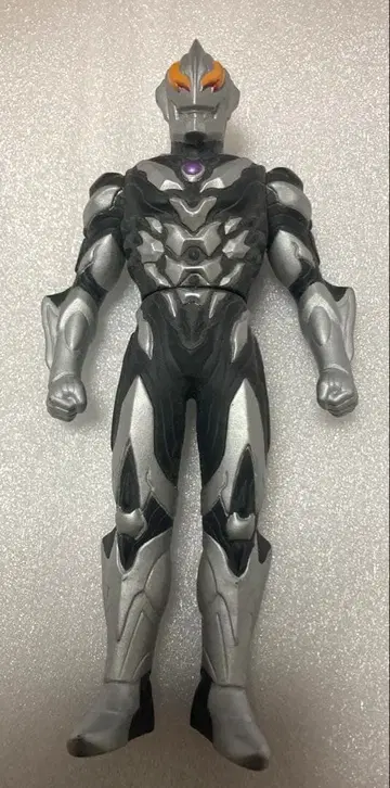 울트라맨 베리알 아트로시아스 DX 소프트 비닐