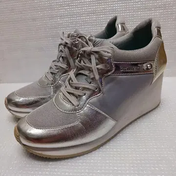 실버 웨지솔 스니커즈 25cm 박스 포함