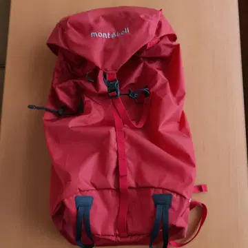 새상품 mont-bell 밸런스라이트 20L 레드