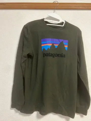 patagonia 올리브색 긴팔 티셔츠