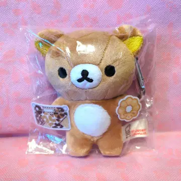 리락쿠마 x 미스터도넛 리라노와 한정판 봉제 인형 키링