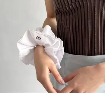 EDIT.FOR LULU LU 프릴 스크런치