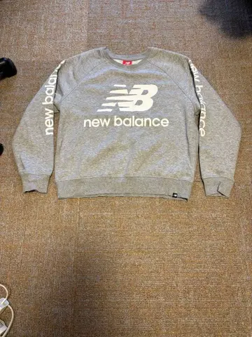 [ 새상품급 ] new balance 그레이 맨투맨 MEDIUM